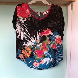 Cato floral top